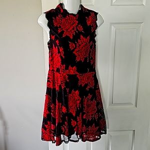 RED & BLACK LACE, FIT & FLARE MINI DRESS.  Size 11.